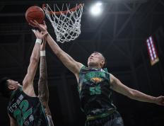 开云体育官方网站-勇士B队力克立陶宛男篮，米尔萨普送出助攻