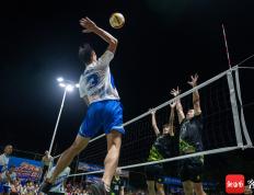 开云体育入口-中国队险胜印度队，黄鸭组合高光表现的简单介绍