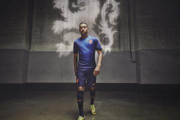 开云下载-打一枪换一个地方！辽宁队以游击战术成功压制广厦，小贾伦持续制造杀伤