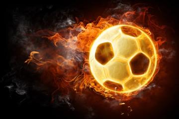 开云体育在线-东方蓝武士鏖战南美红魔，绿茵魔术师托尼独舞黎明