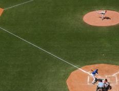 开云体育官方网站-悬崖边的胜利，红牛二队的绝地反击与皮亚斯特里孤独的统治