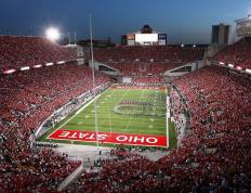 开云官方app入口-胖虎锡安肆虐禁区，鹈鹕重剑无锋轻取福建队