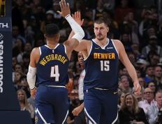 开云体育下载-开拓者逆转掘金，保住季后赛席位的简单介绍