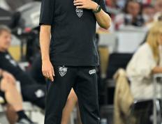 开云官网-斯图加特球员表现抢眼，成为全队焦点