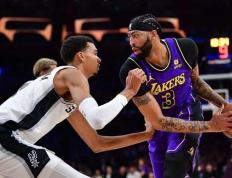 开云官网-球场上的热血对决即将打响，谁将笑到最后