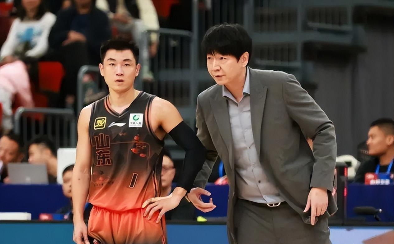 开云平台-山东男篮再次获胜，稳坐榜首位置