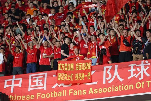 开云体育官方网站-国内足球联赛的关键战况令人紧张
