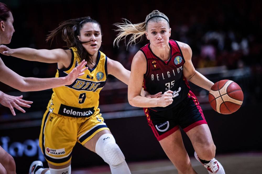 开云体育平台APP-波多黎各队展现团队实力,轻松晋级