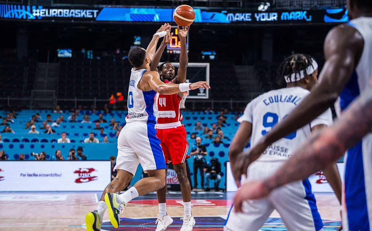 开云体育入口-球员技术全面提升,场上实力明显增强