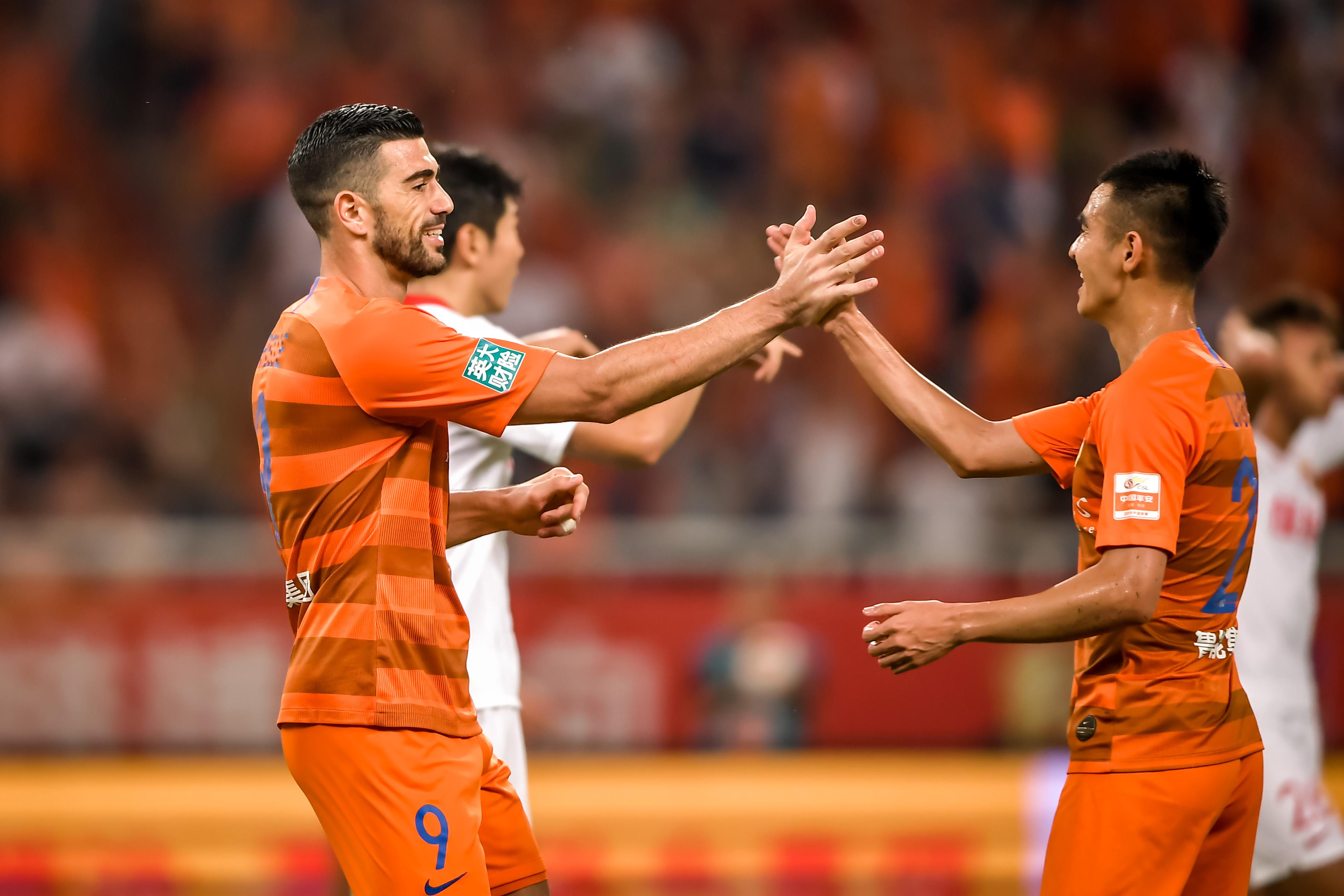 开云体育入口-包含苏宁客场逆转鲁能，取得宝贵三分的词条