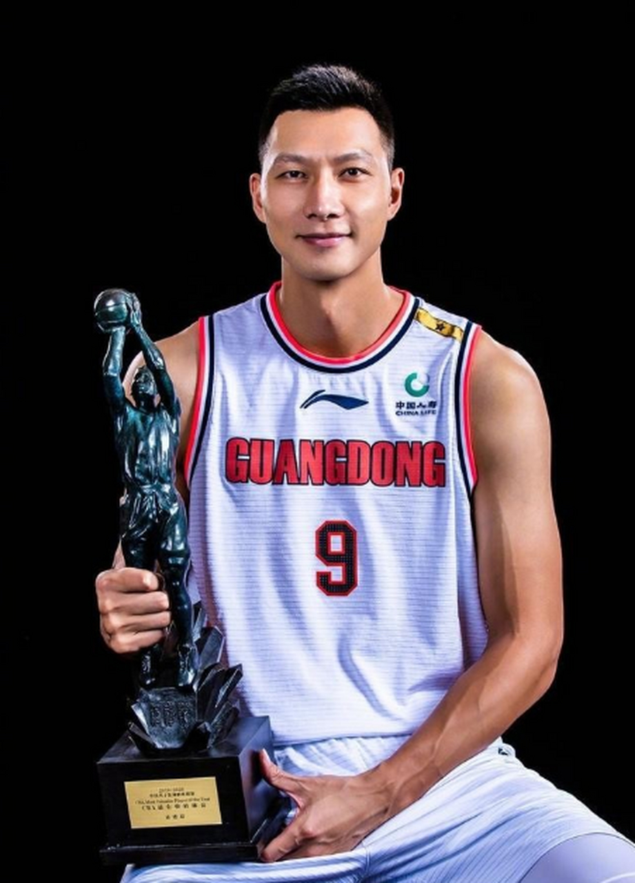 开云APP-篮网绝杀快船，易建联关键制胜的简单介绍