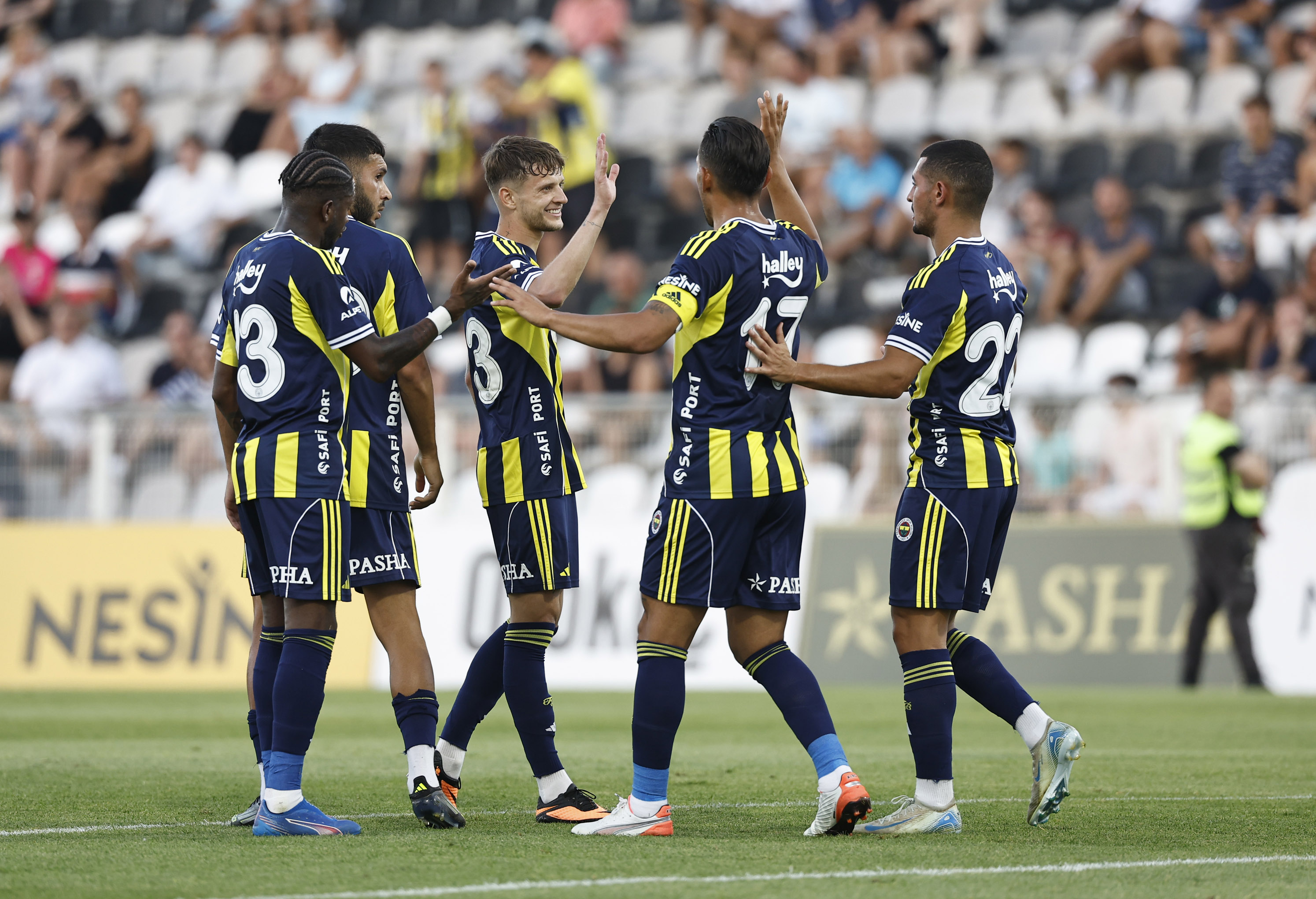 开云体育app-法国队轻取葡萄牙队，波尔统治全场的简单介绍