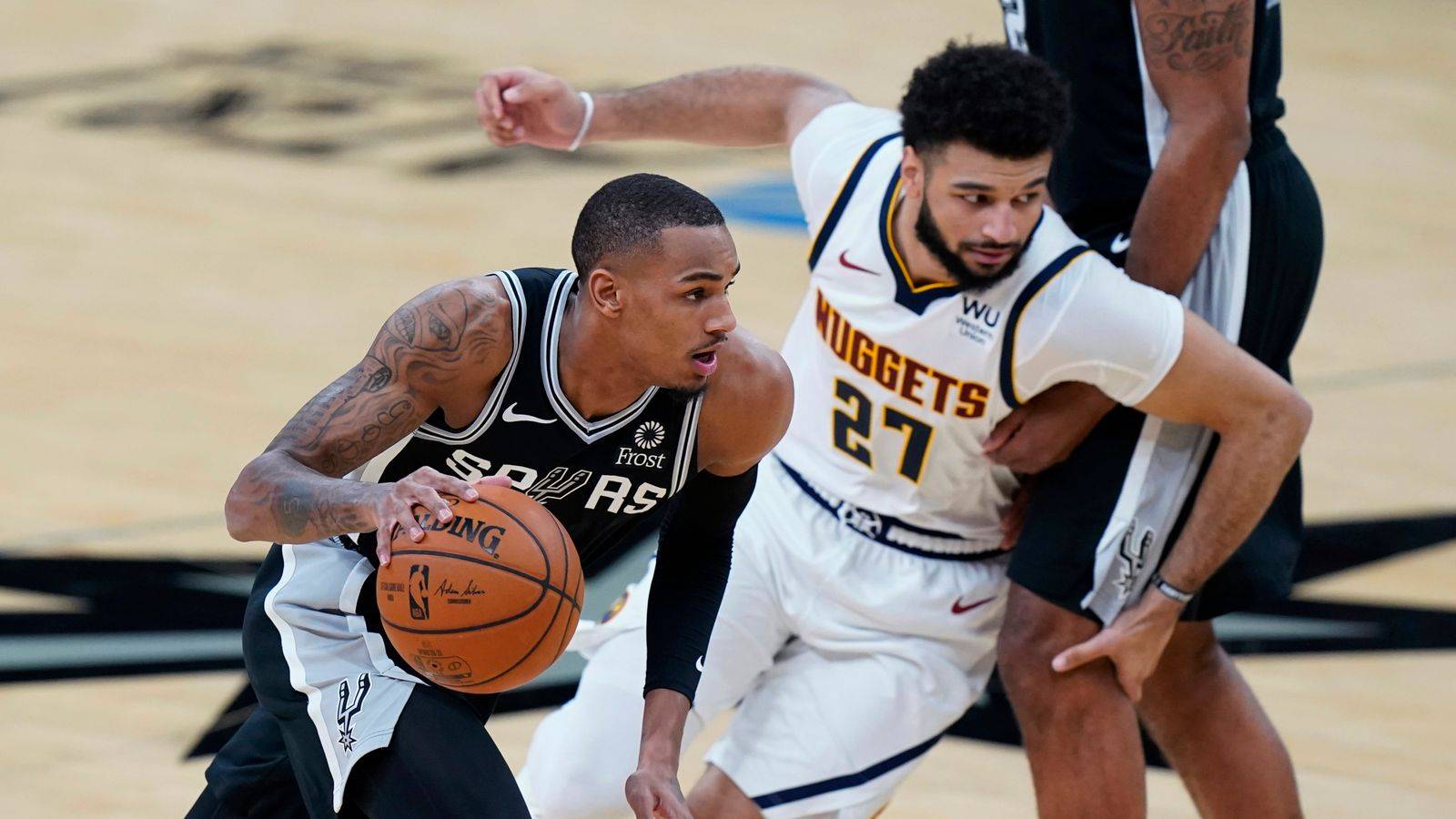 开云体育-天津队力克太阳,德罗赞统治全场的简单介绍