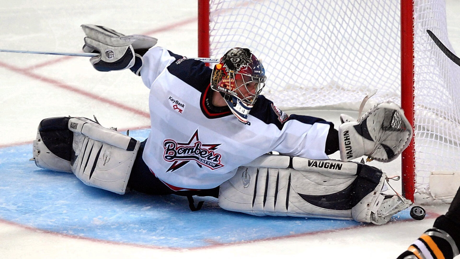 开云体育下载-范戴克南征,当非洲冠军联赛掀起橙色风暴